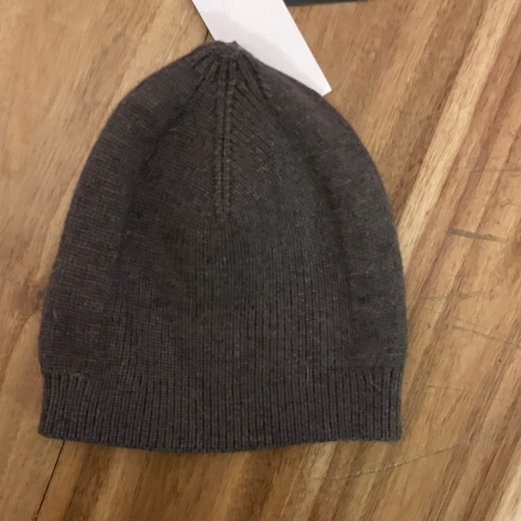 Alfani Other - Alfani Gray Knit Beanie